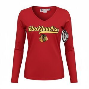 NWT NHL Women’s Red Long Sleeve Tee Shirt Chicago Blackhawks Hockey - Size M